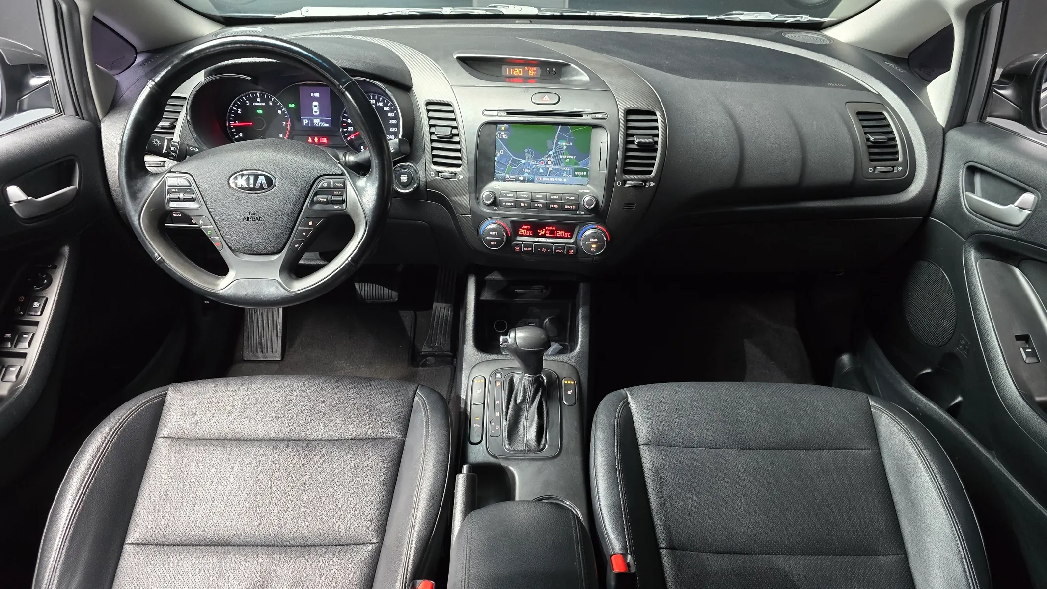 Kia K3 2014 4/5