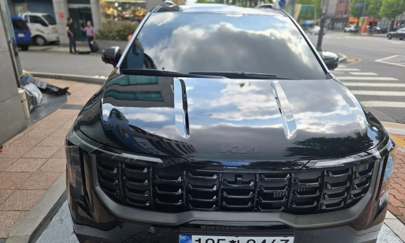 Kia 4 HEV 9 X Line 2026 2/8