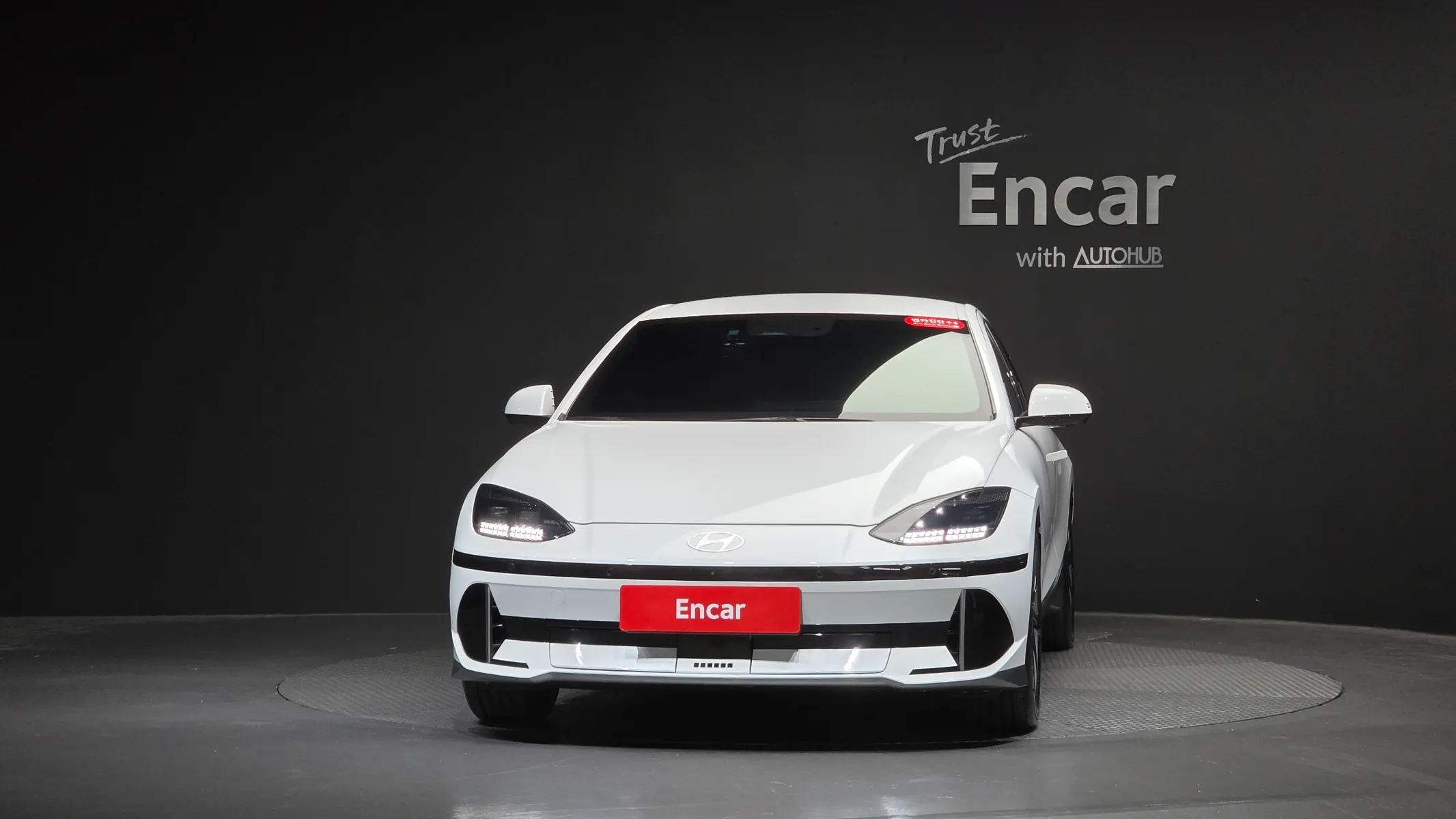 Hyundai Ioniq 6 2024 2/5