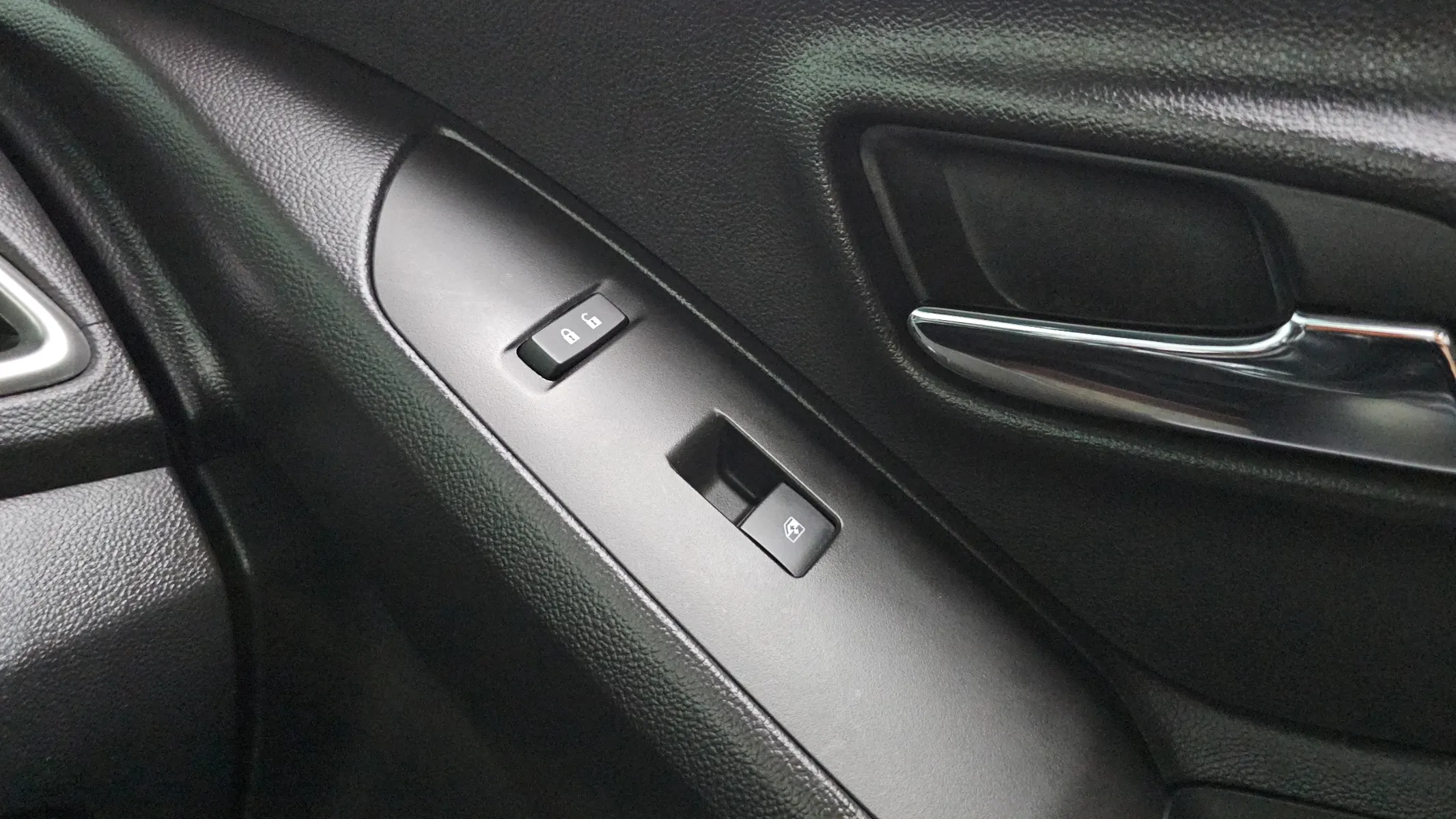 Chevrolet 트랙스 1.4 LT 2018 30/31