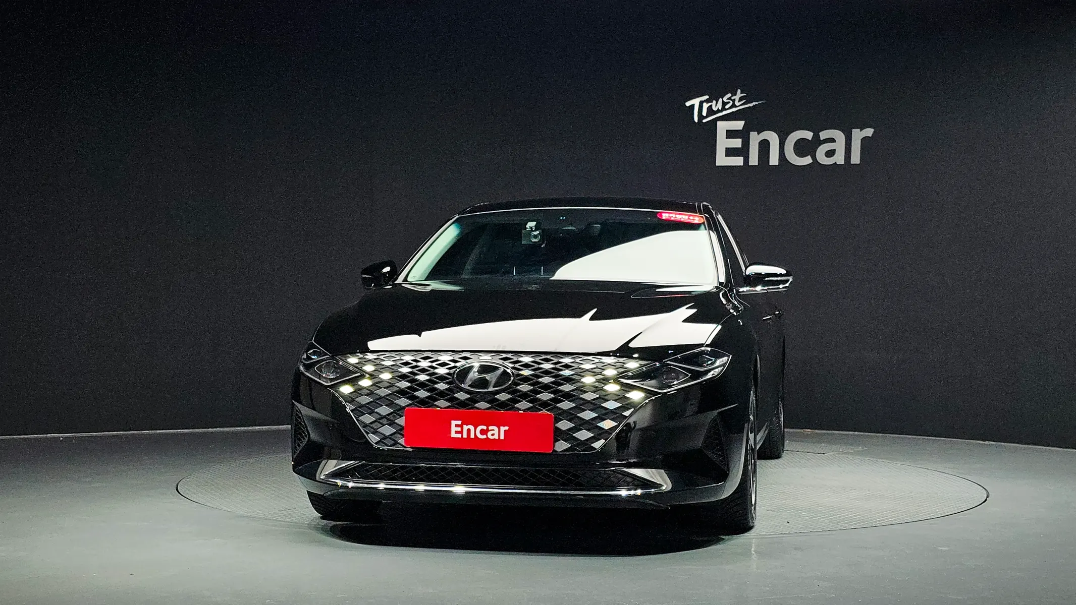 Hyundai IG 2022 3/36