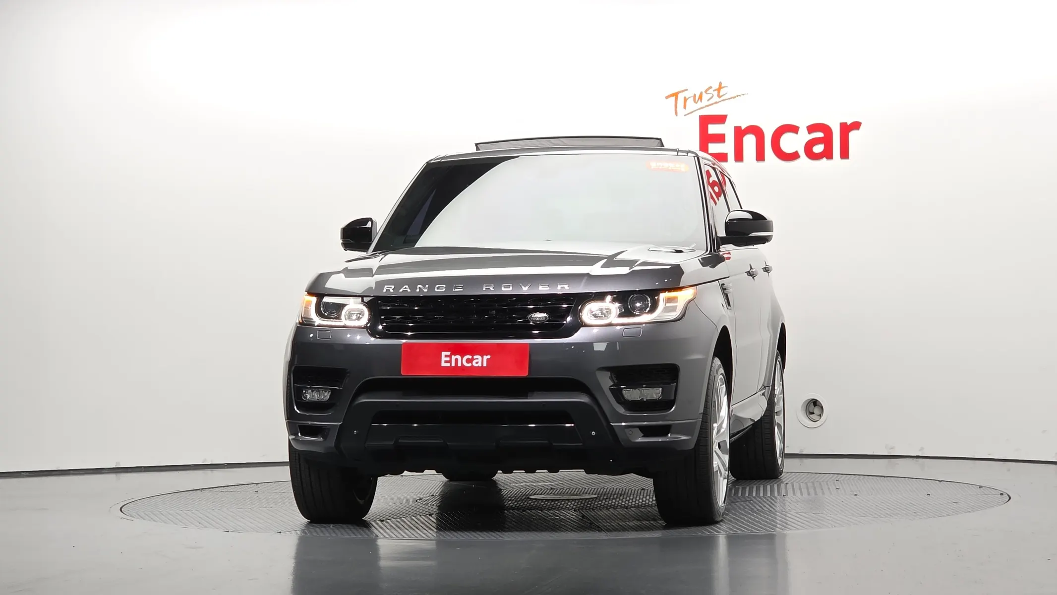 Land Rover 2 3.0 SDV6 AB 2015 2/36