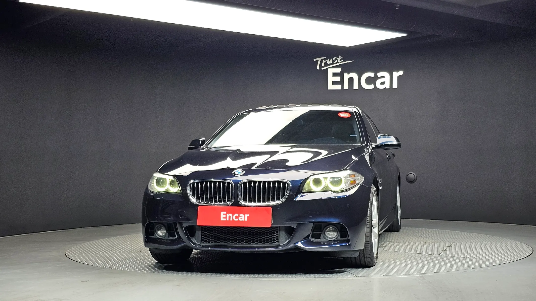 BMW 5 Series (F10) 528i xDrive M 2016 3/21