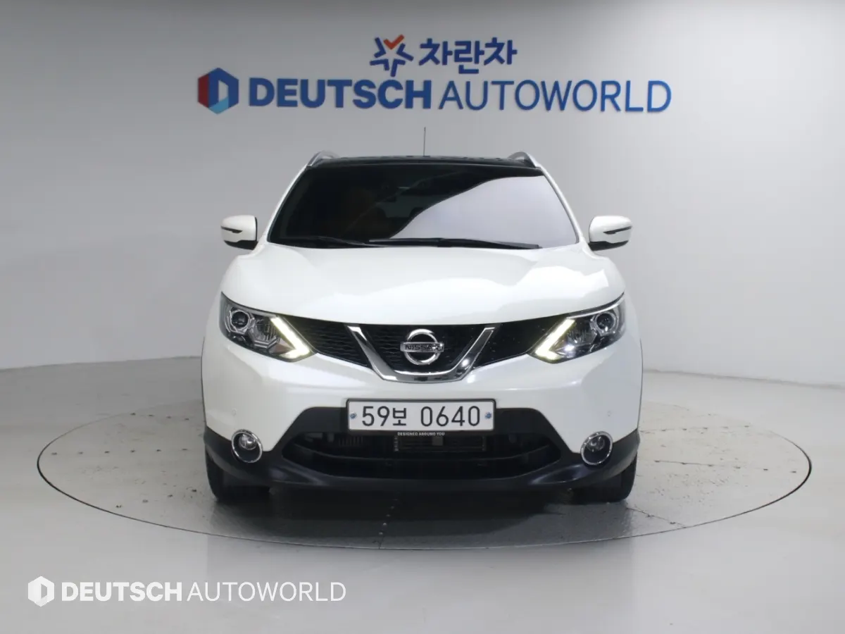 Nissan 2 1.6 SL 2016 2/5