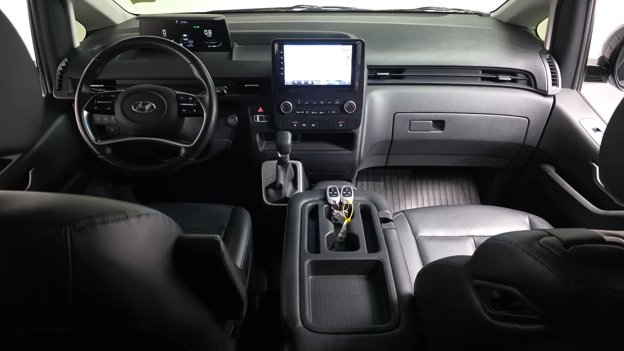 Hyundai Staria 9 2022 4/5