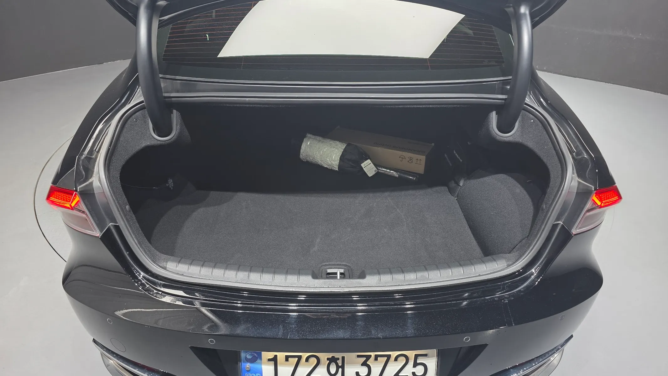 Hyundai IG 2022 32/33