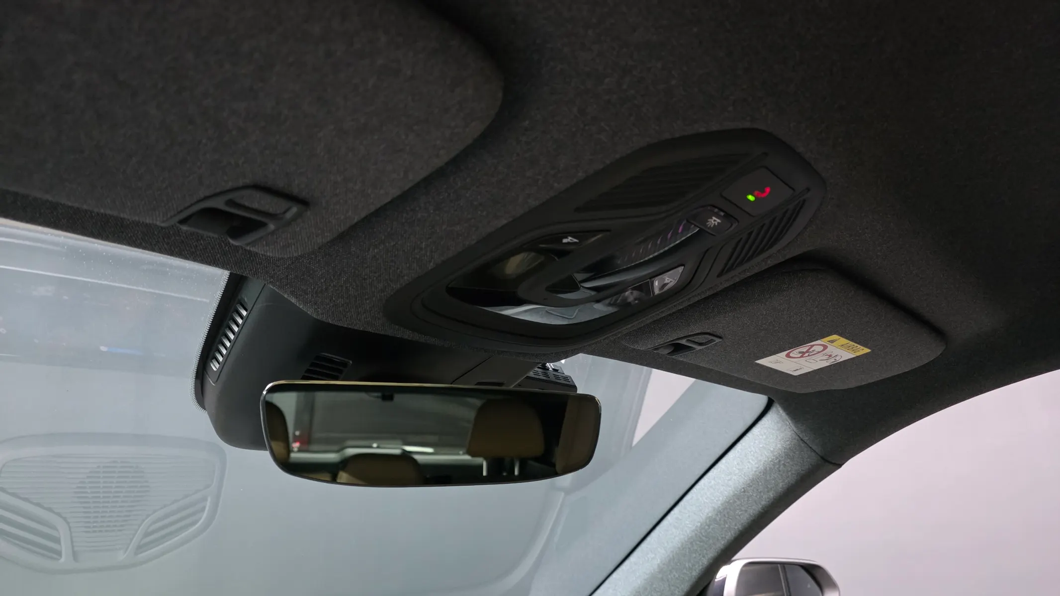 Renault Korea 그랑 콜레오스 1.5 E-TECH 2WD 2026 36/37