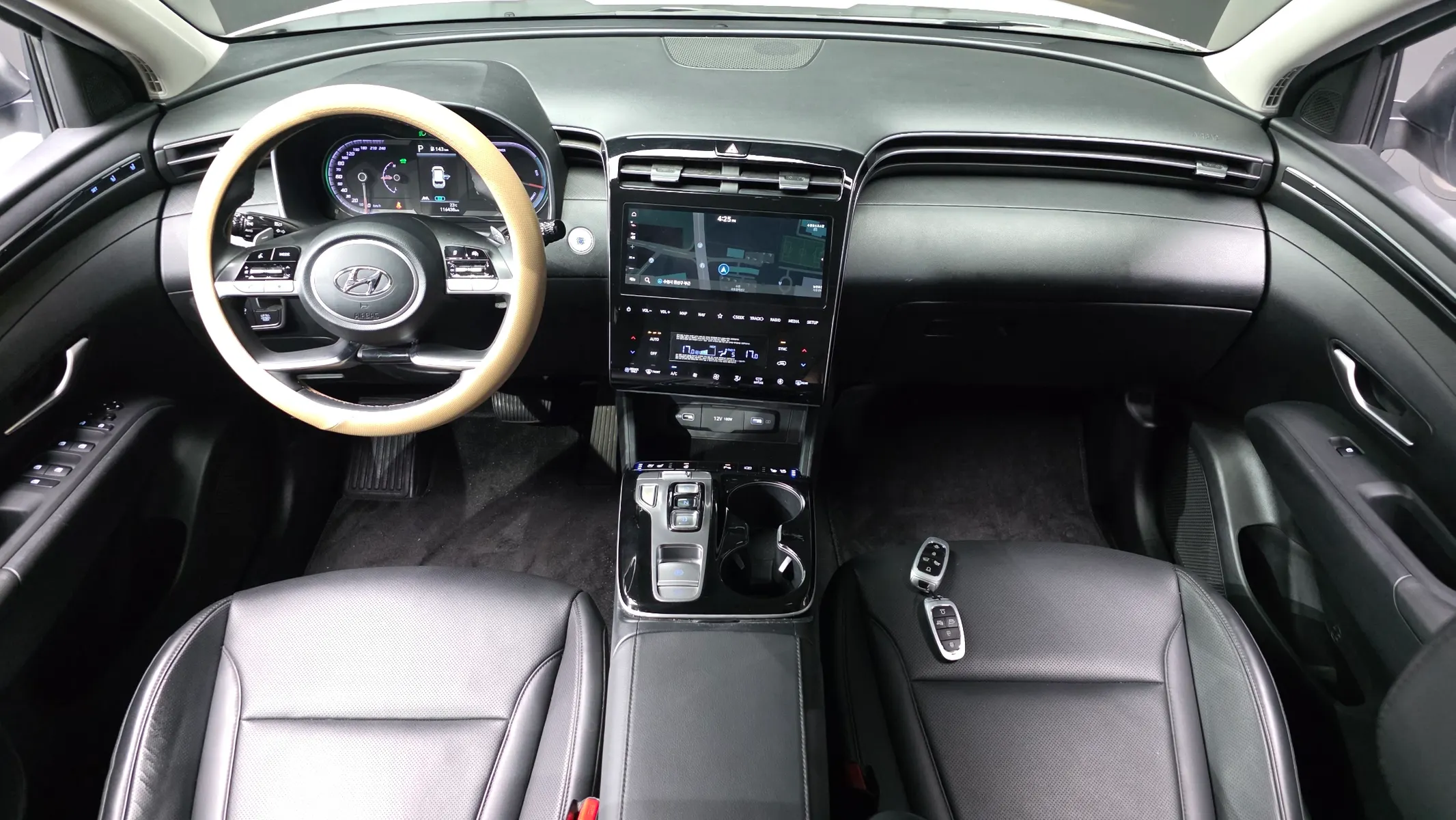 Hyundai (NX4) 2WD 2022 4/5
