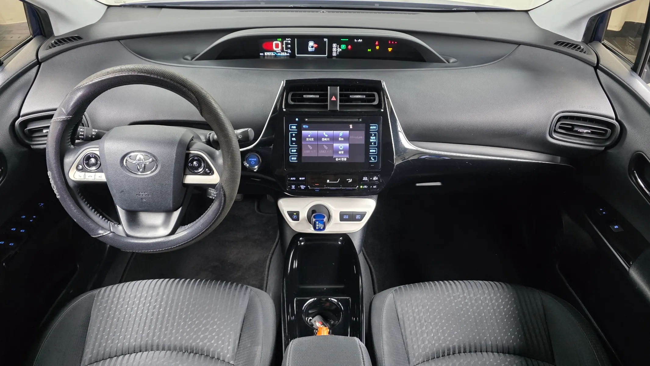 Toyota 4 1.8 E 2018 4/5