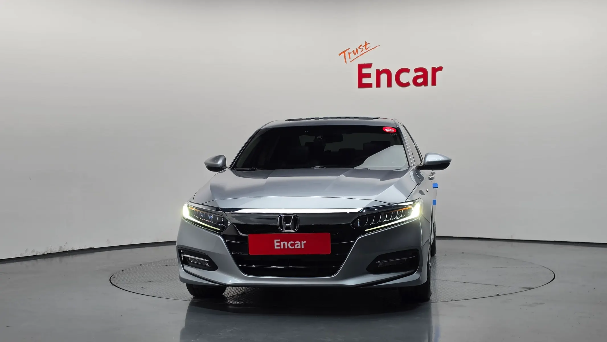 Honda 10 2.0 EX-L 2018 2/5