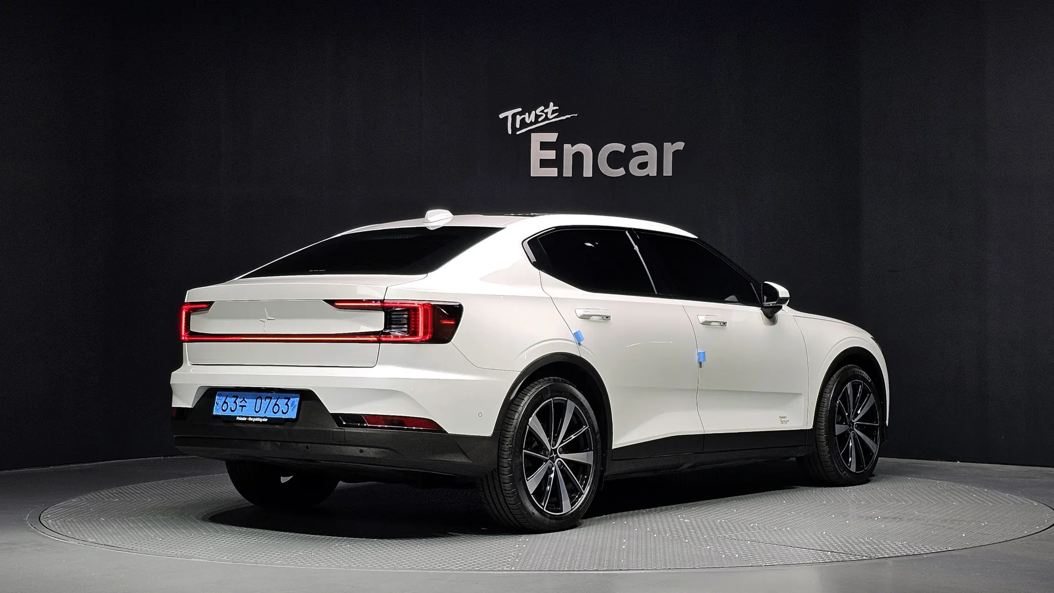 Polestar 2 2022 2/33