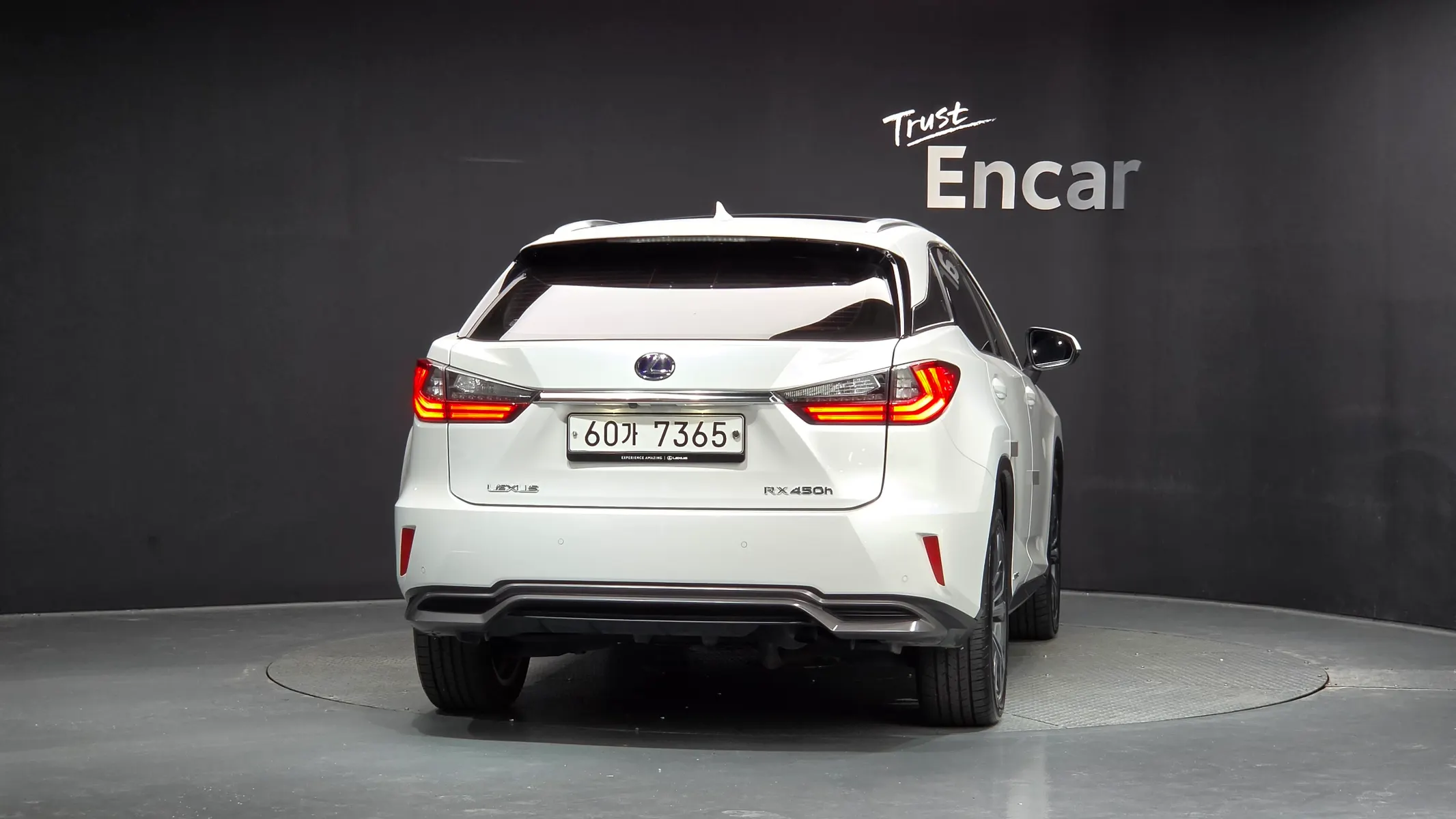 Lexus RX450h 4 2018 3/5
