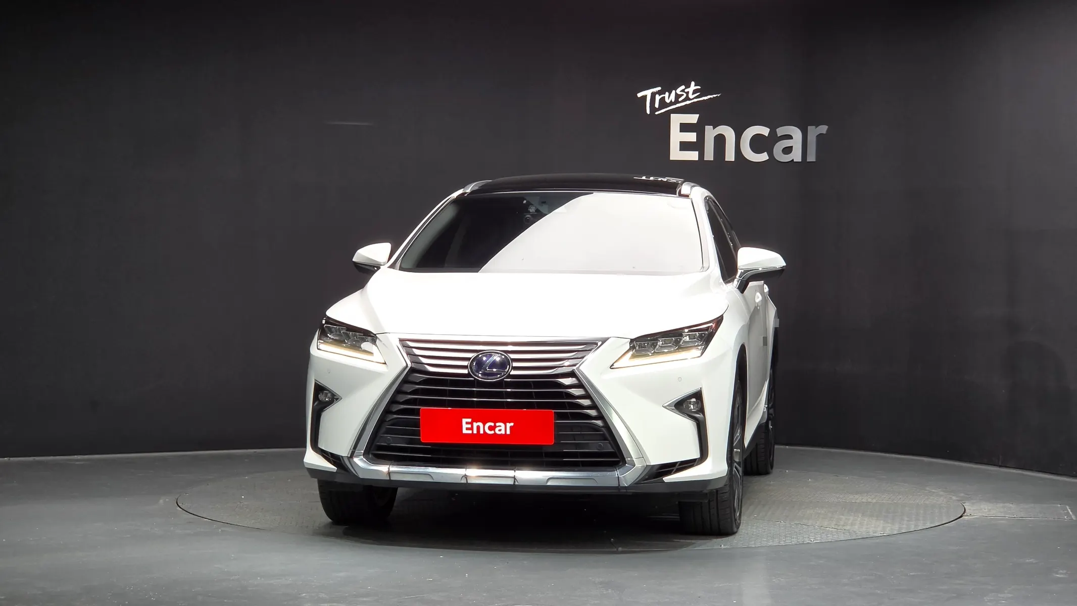 Lexus RX450h 4 2018 2/5