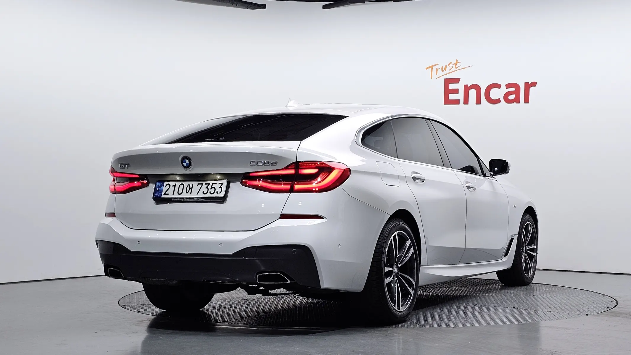 BMW 6 Series GT (G32) 620d xDrive M 2023 2/41