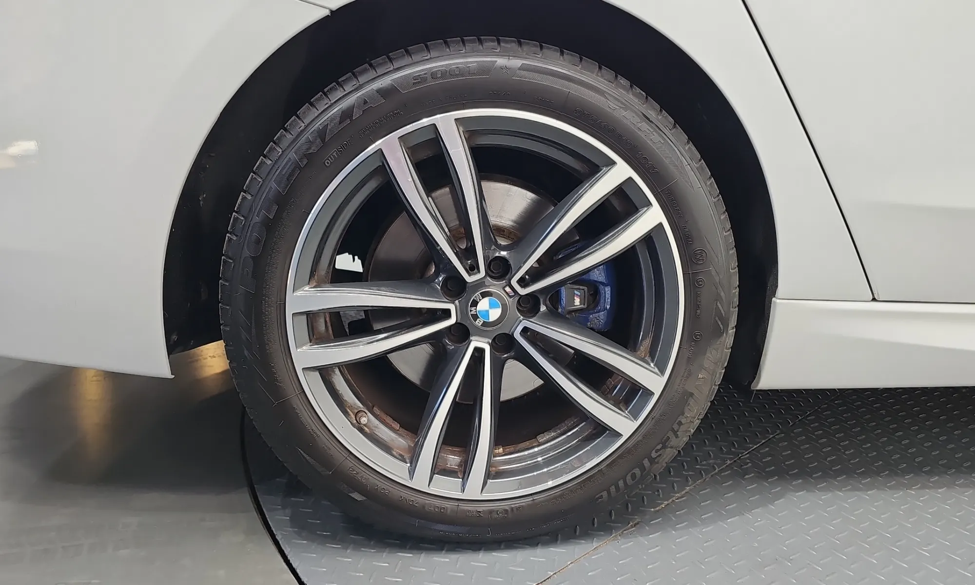BMW 6 Series GT (G32) 620d xDrive M 2023 40/41
