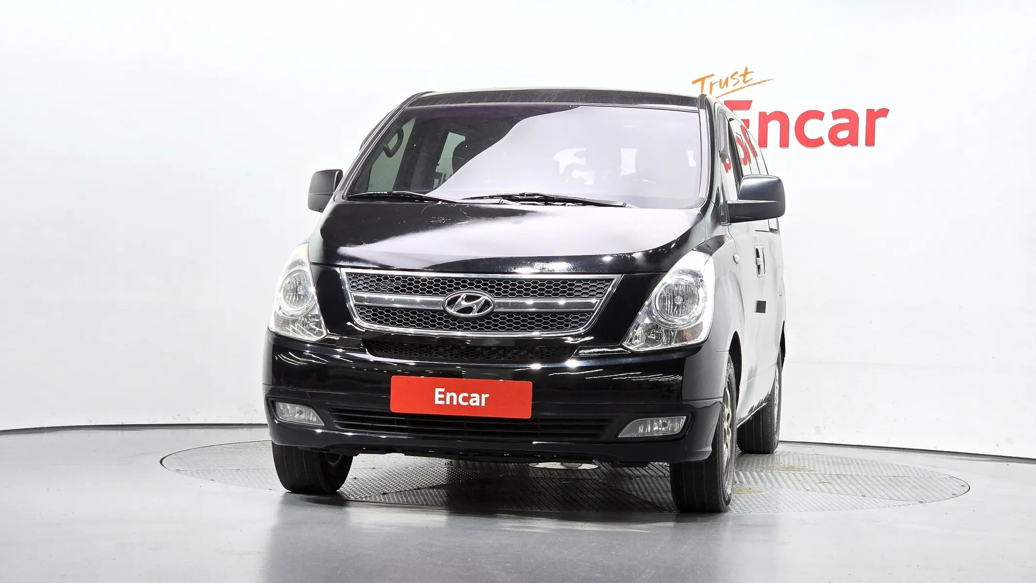 Hyundai Grand Starex 12 2012 2/5