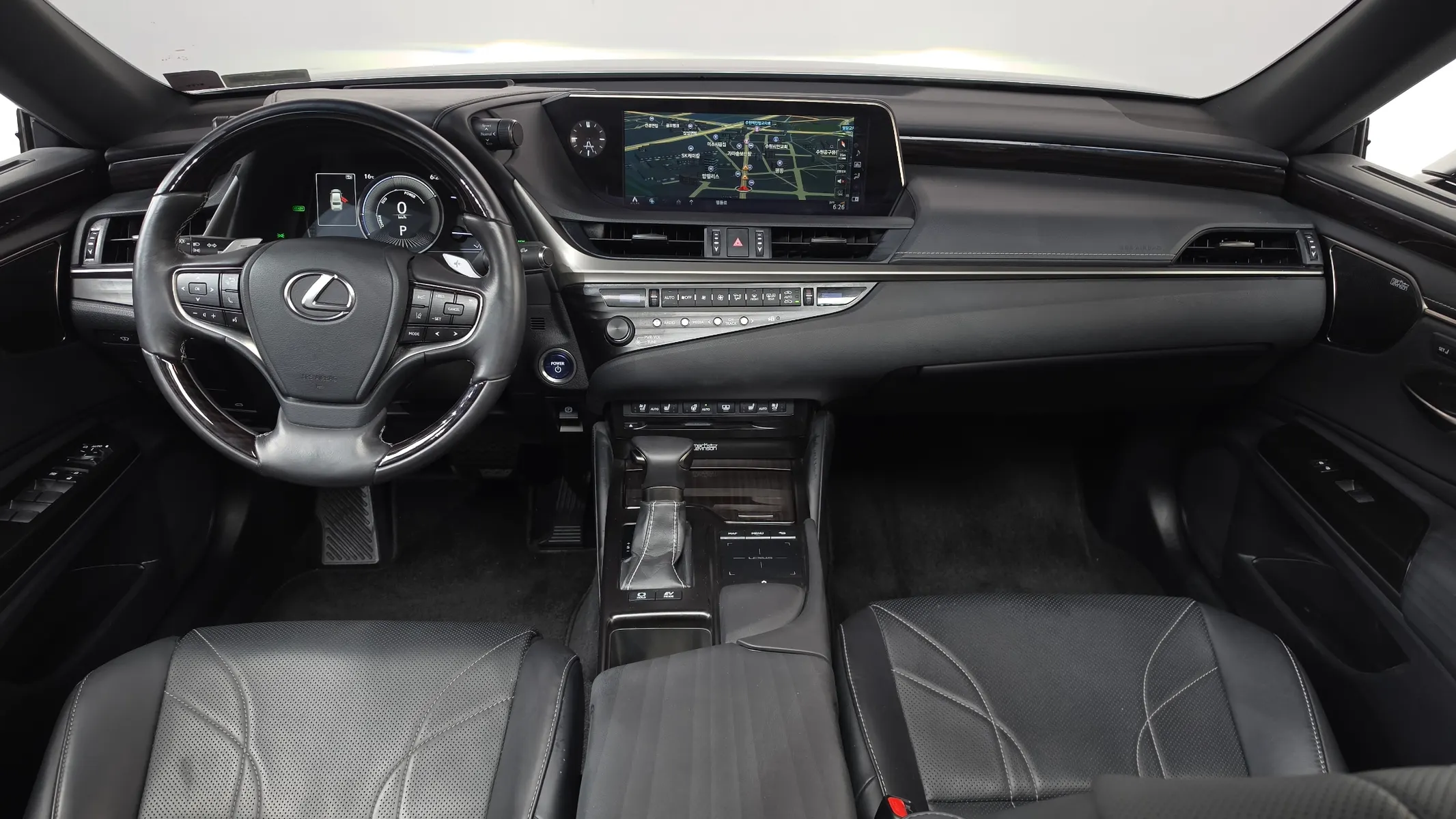 Lexus ES300h 7 2019 4/5