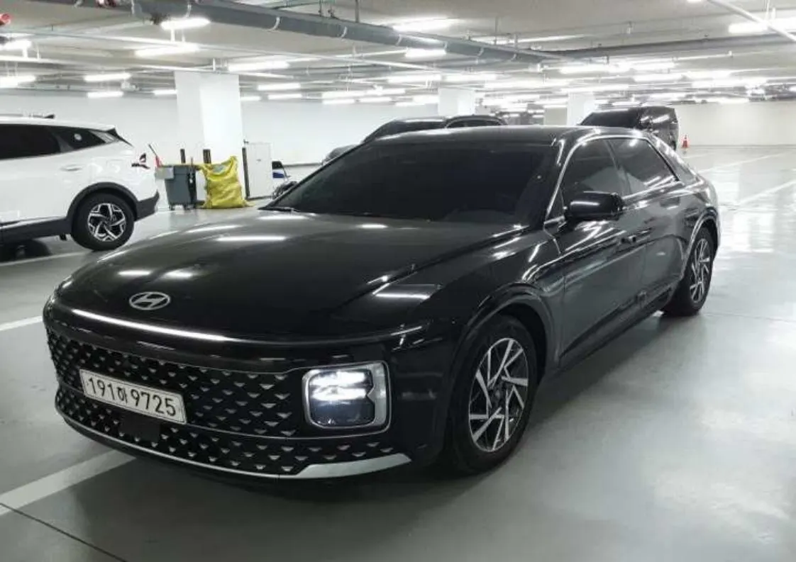 Hyundai (GN7) 2023 2/13