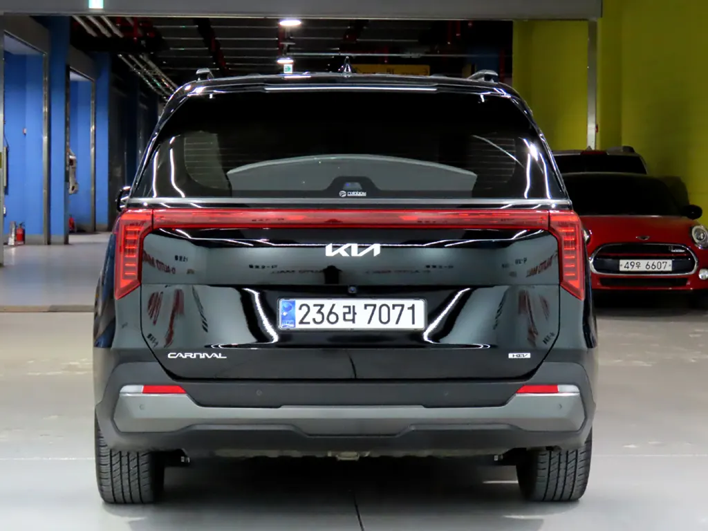 Kia 4 HEV 7 2025 3/5