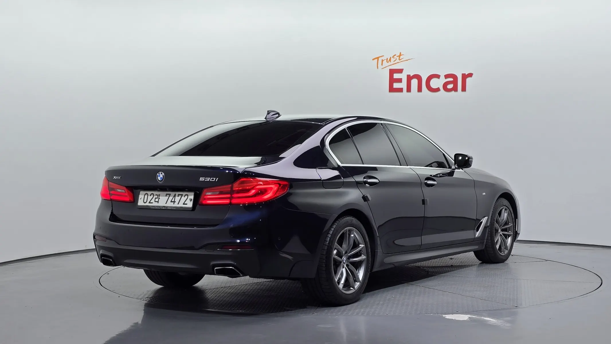 BMW 5 Series (G30) 530i xDrive M 2018 2/34
