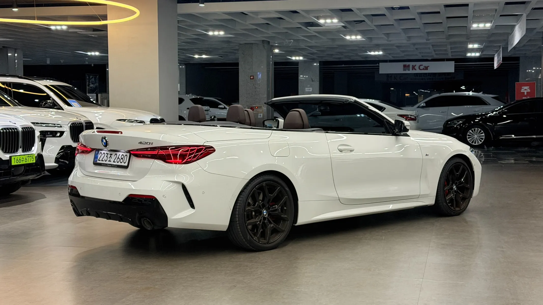 BMW 4 Series (G22) 420i M 2025 2/7