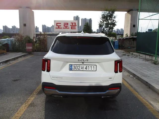 Kia 4 HEV 1.6 2WD 2024 3/5