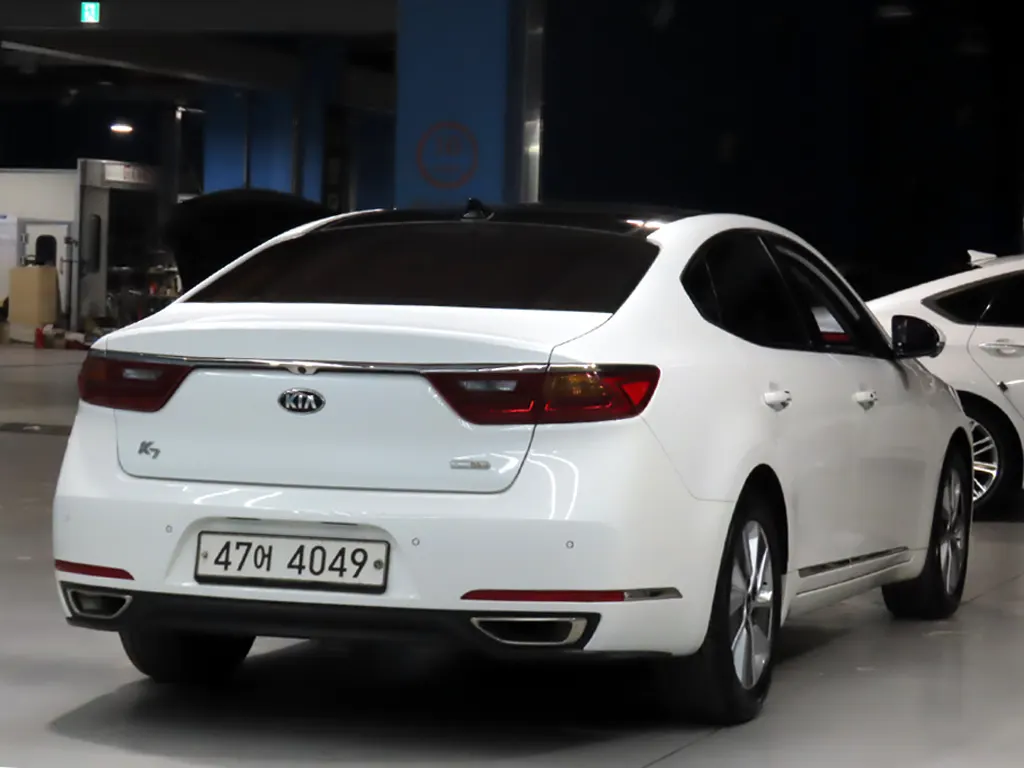 Kia K7 2017 3/5