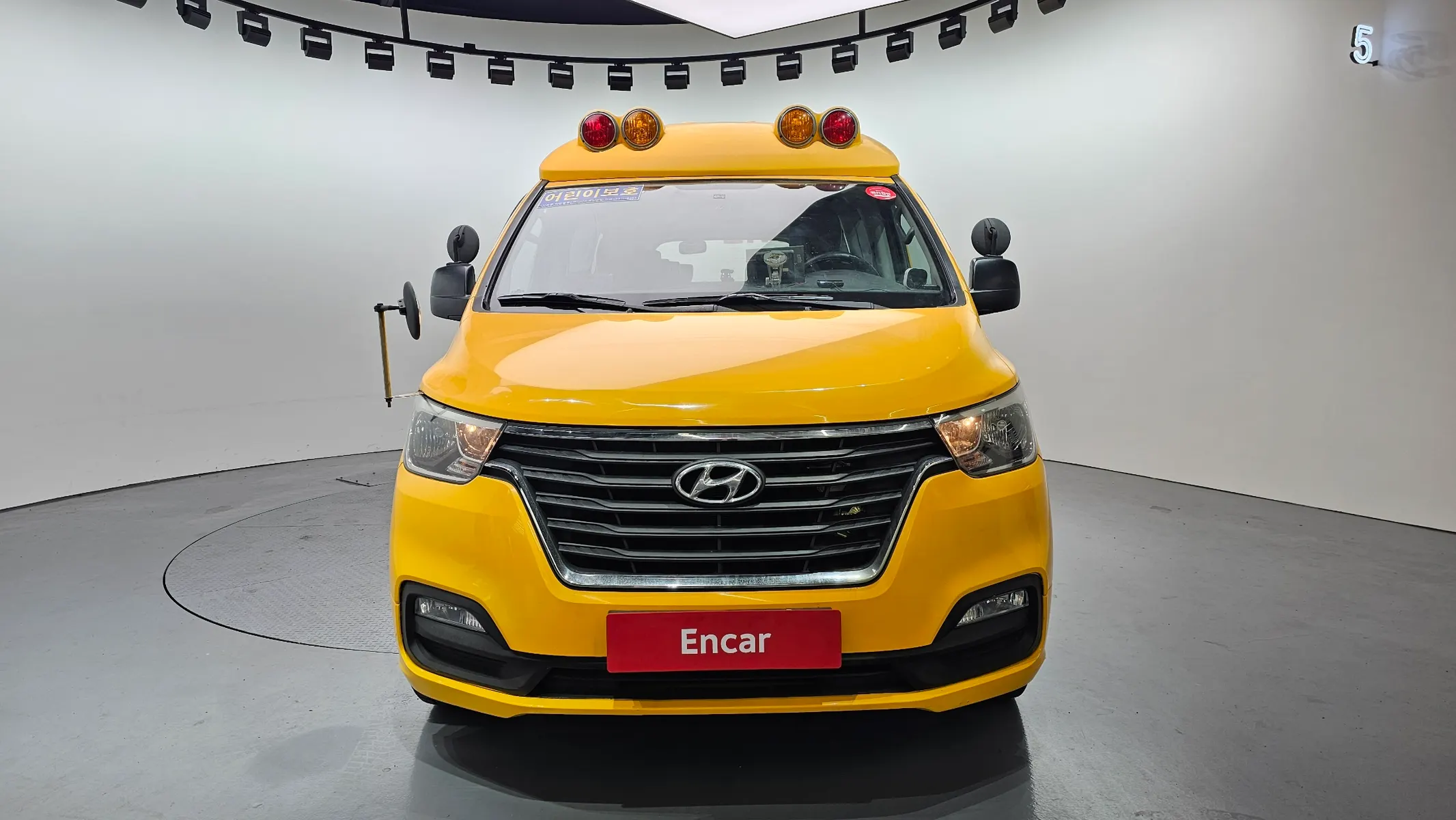 Hyundai 그랜드 스타렉스 LPi 2019 2/5