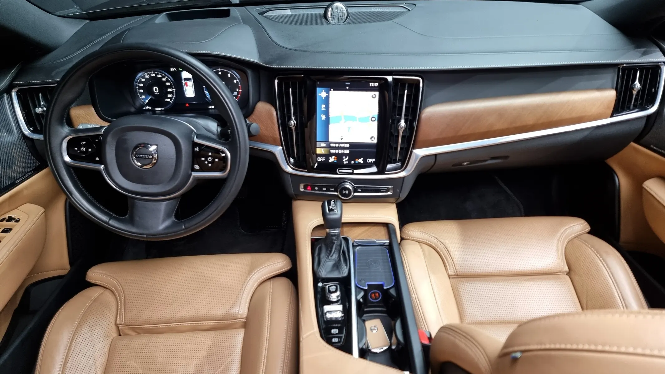 Volvo S90 T5 2020 4/5