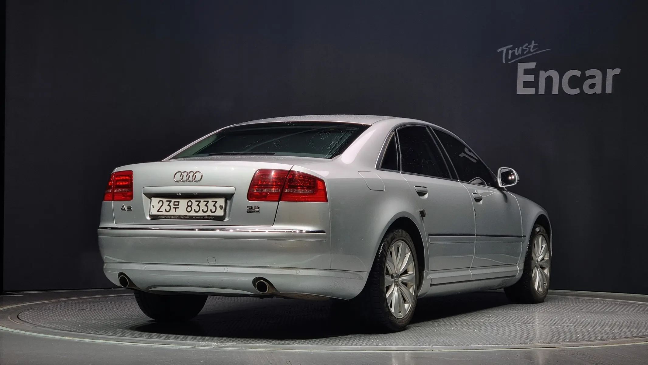 Audi A8 3.2 FSI 2009 2/21