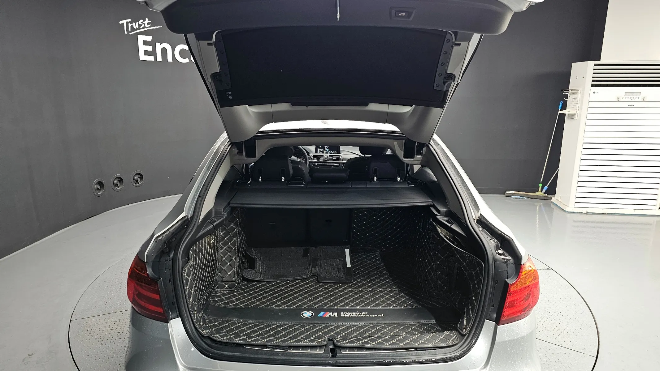 BMW 3 Series GT (F34) GT 320d xDrive 2014 20/21
