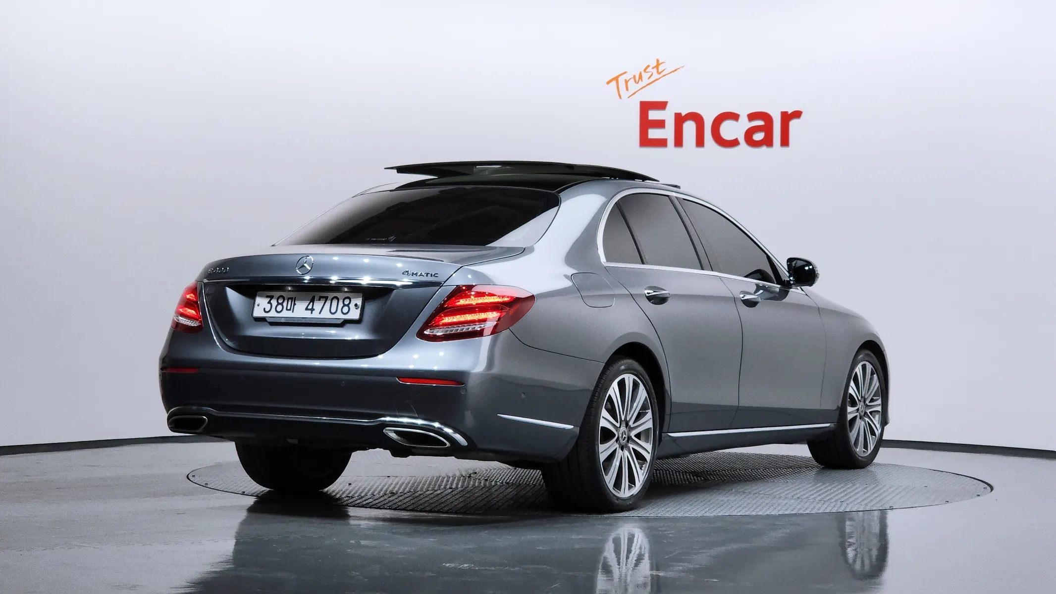 Mercedes-Benz E-Class W213 E400 4MATIC 2017 2/21