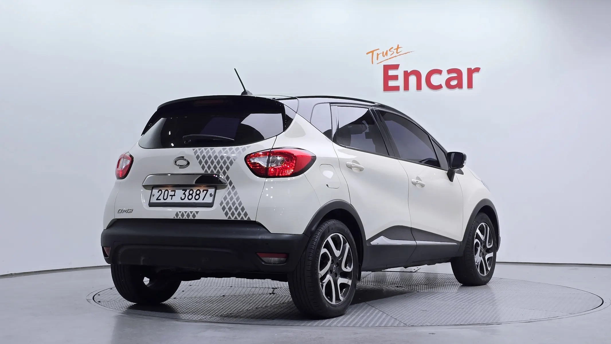 Renault Korea QM3 RE 2015 2/21