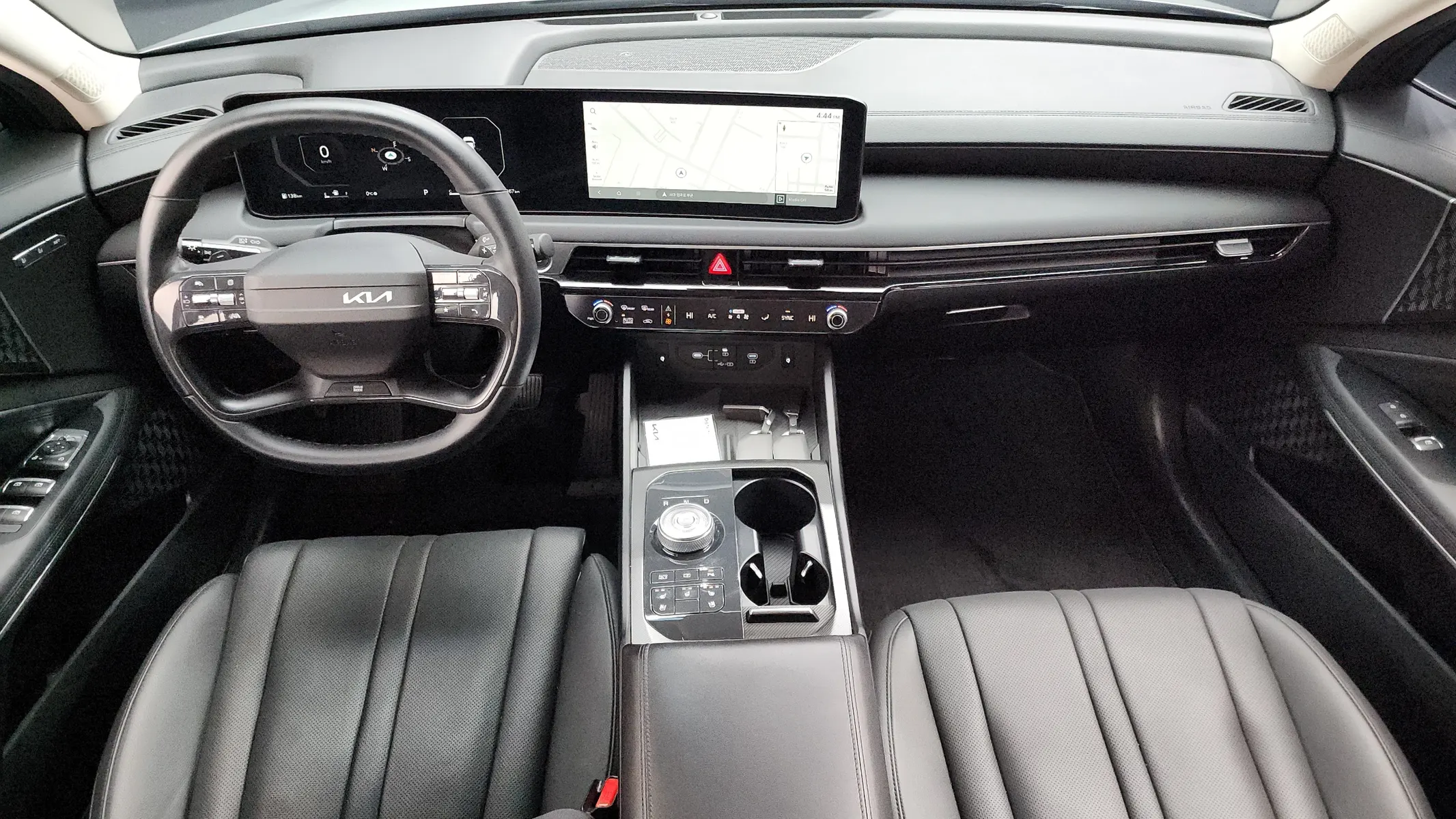 Kia K8 2.5 2WD 2024 4/5