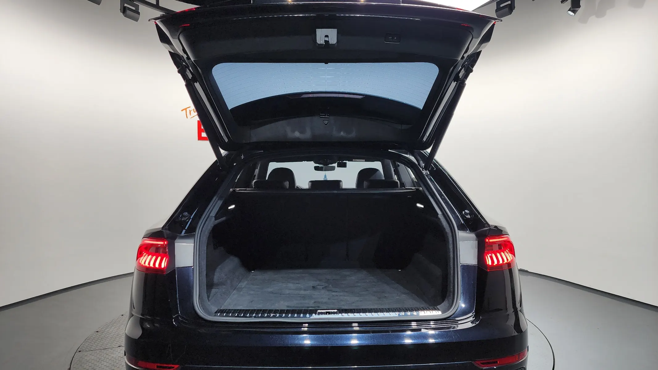 Audi Q8 (4M) 45 TDI 2021 20/21