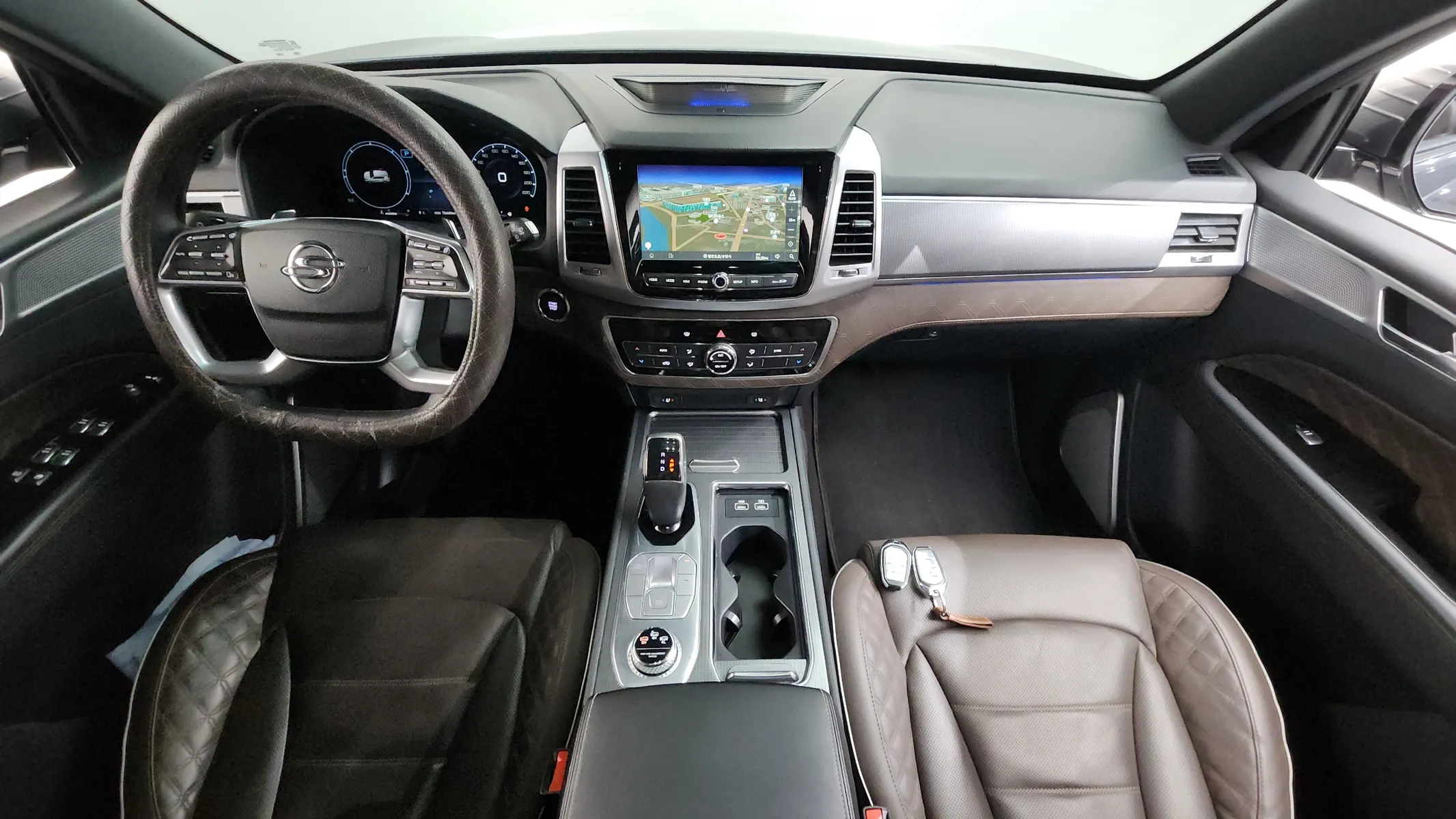 KG Mobility 렉스턴 2.2 4WD 2023 4/5