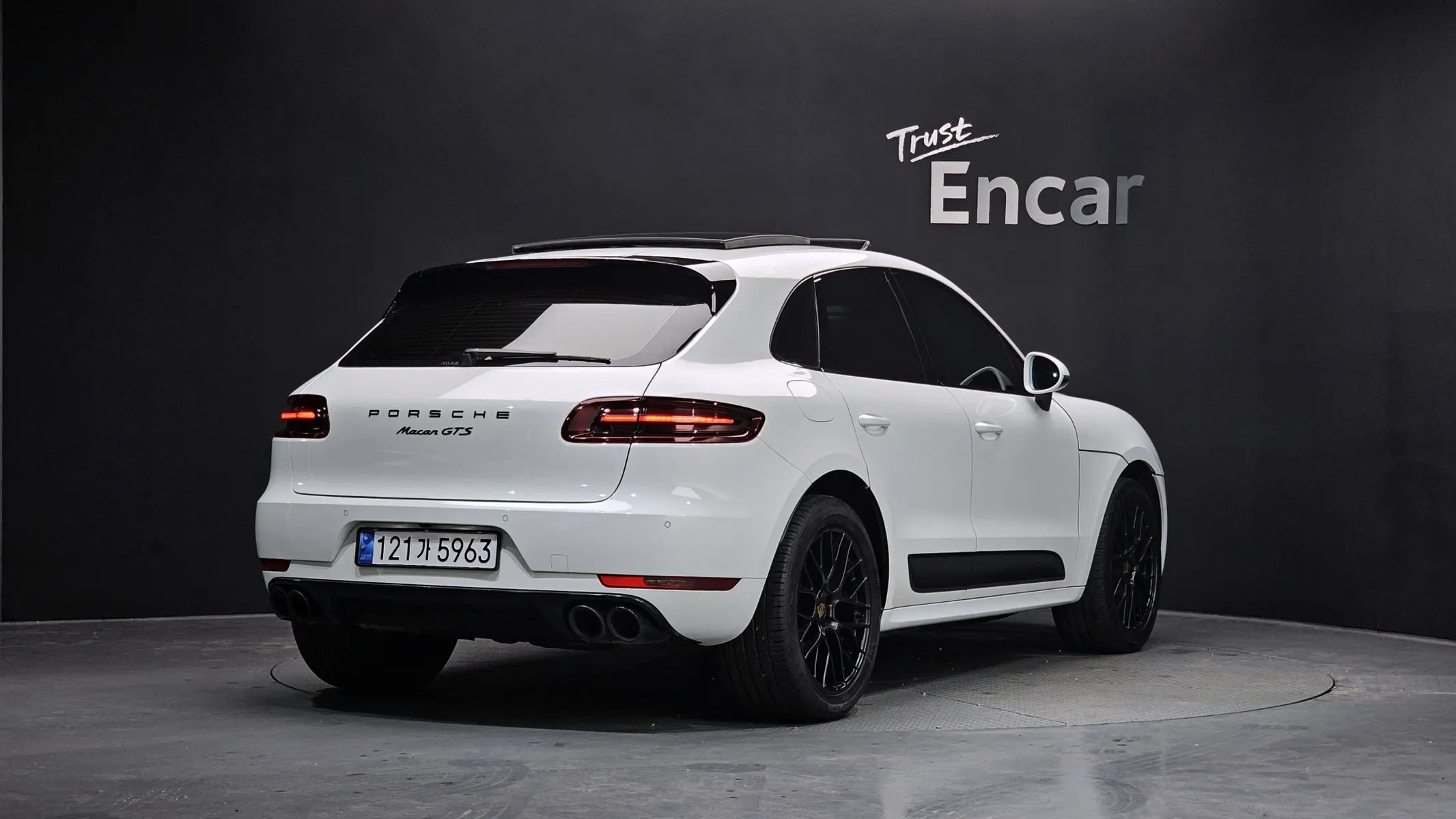Porsche 마칸 3.0 GTS 2018 2/21