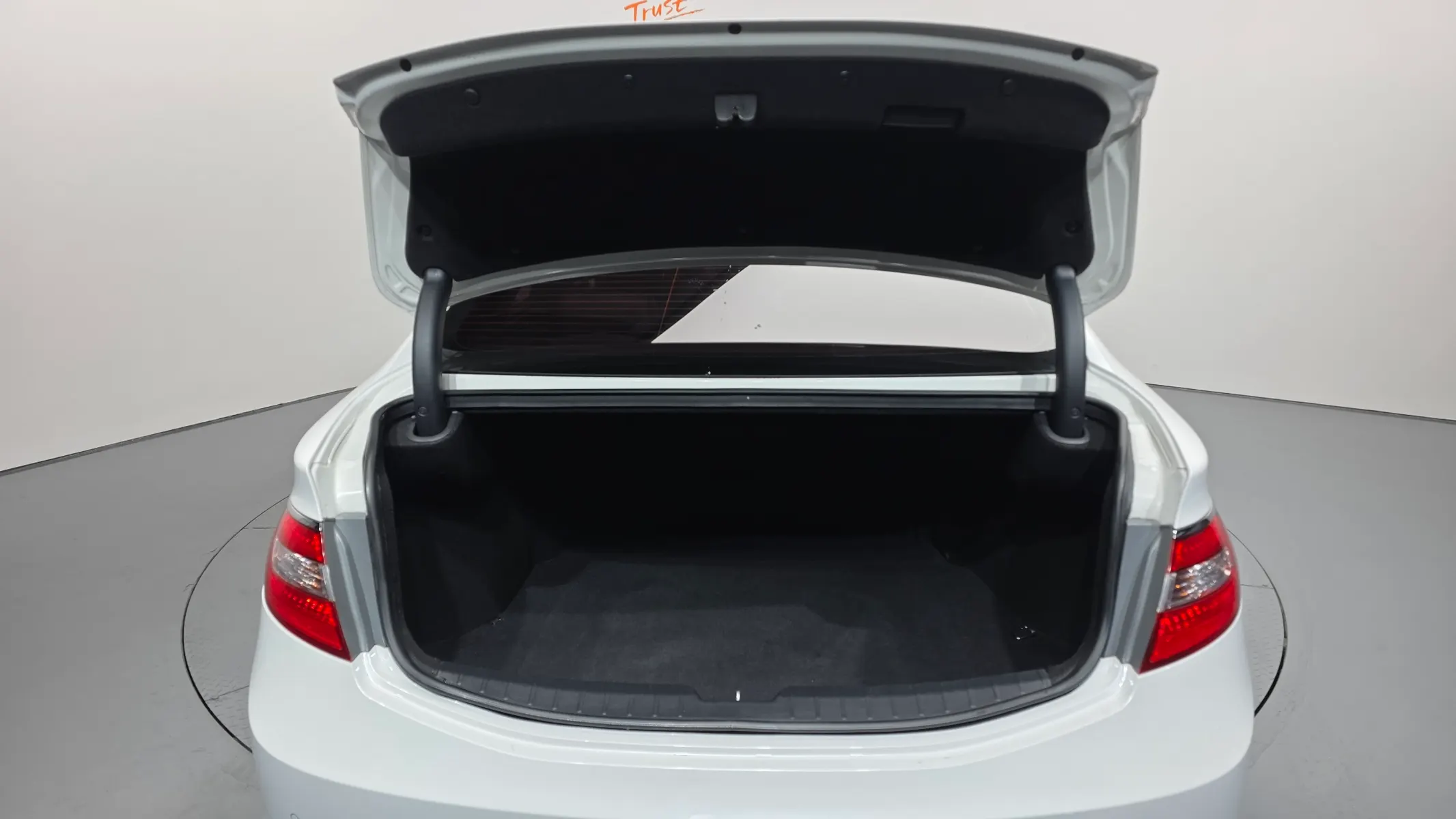 Hyundai Grandeur HG HG220 2015 20/21