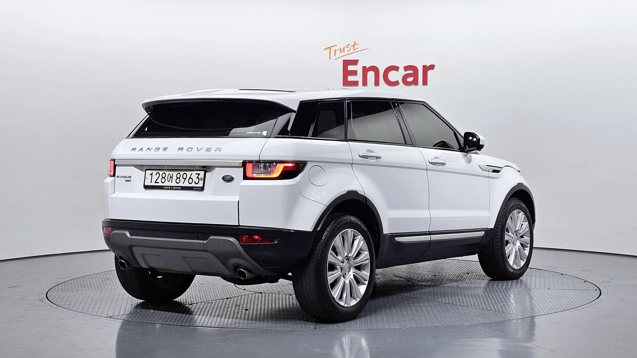 Land Rover 레인지로버 이보크 2.0 TD4 HSE 2017 2/21