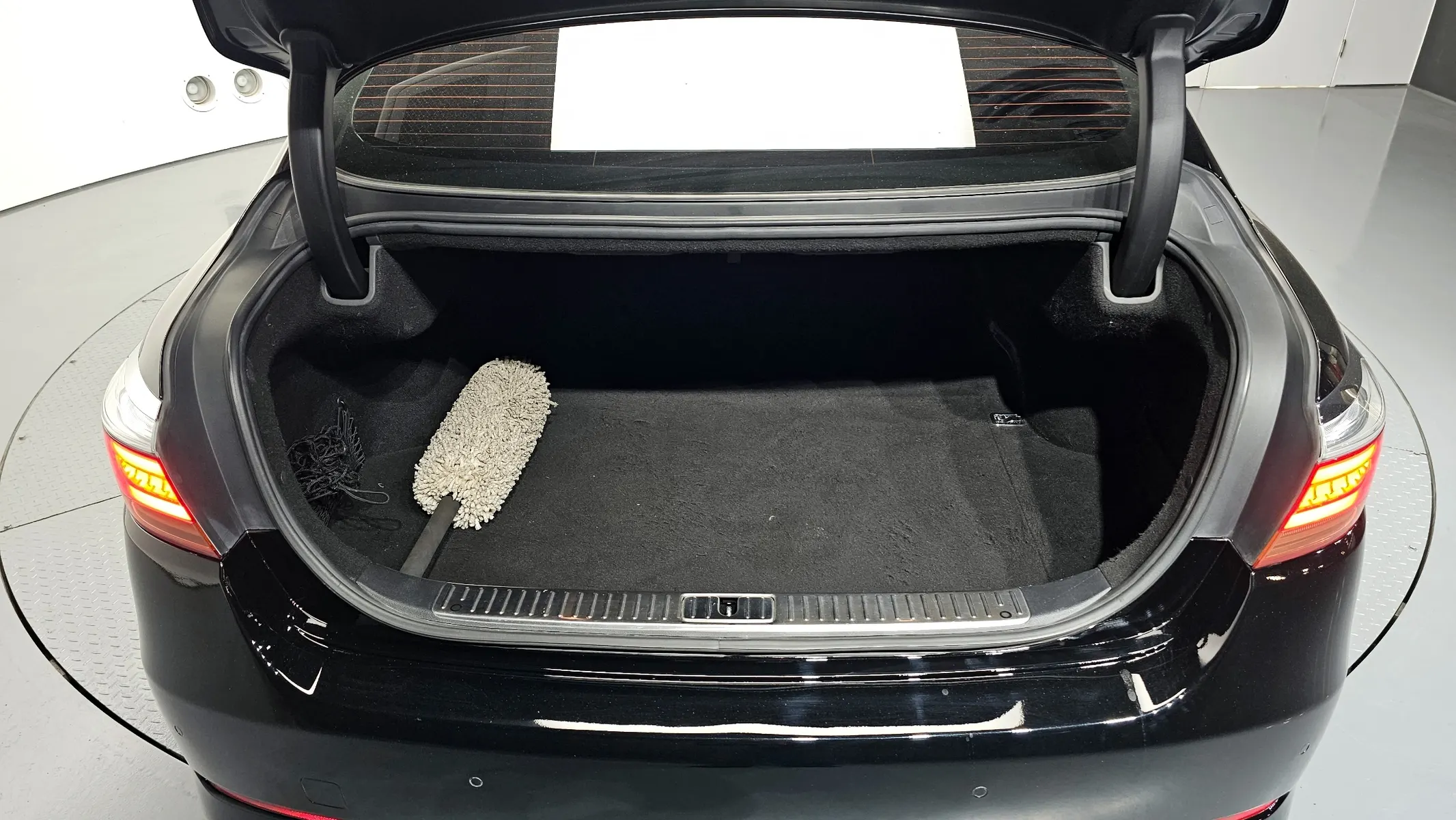 Kia K9 3.3 GDI 2015 20/21