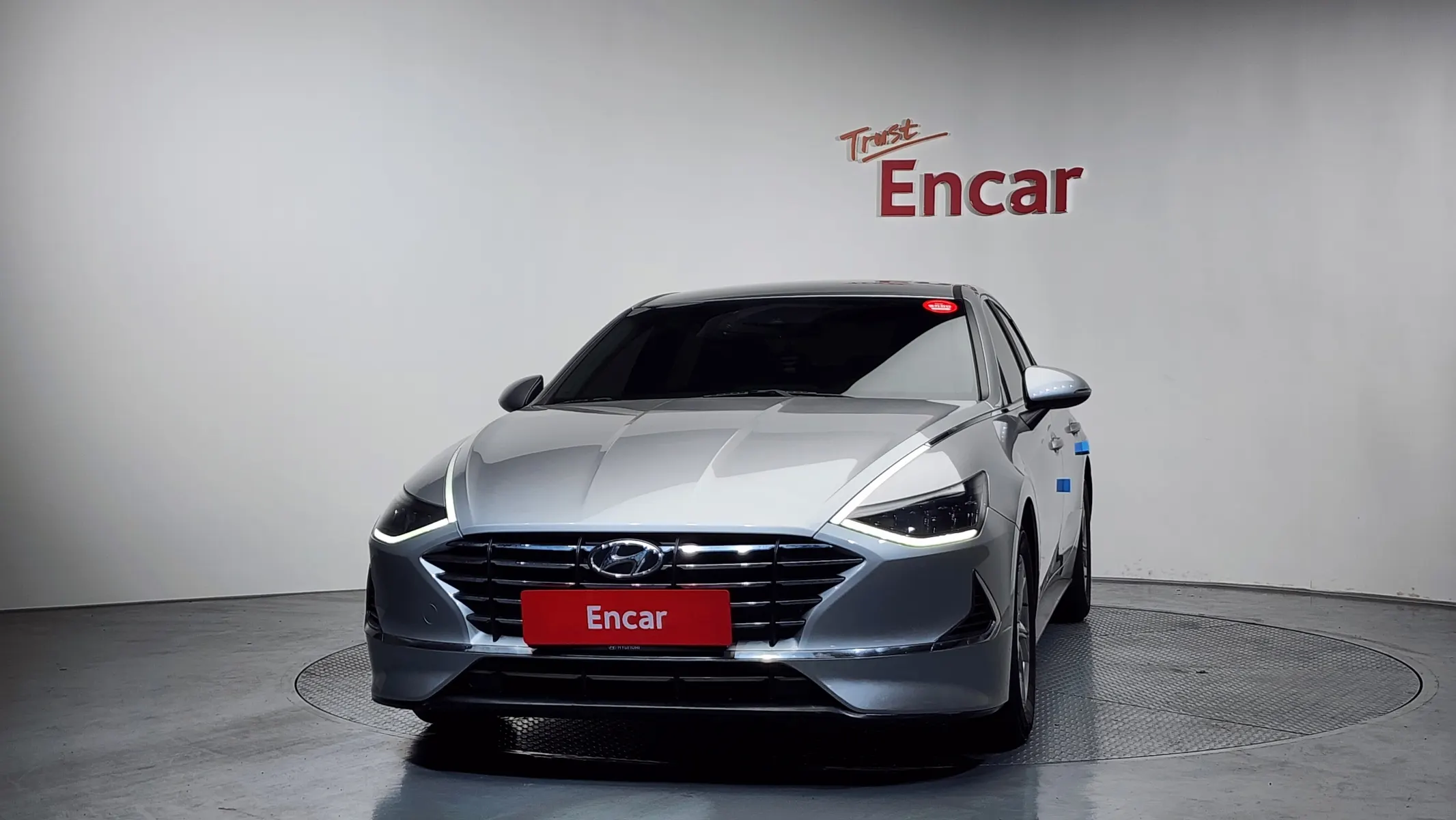 Hyundai (DN8) 2.0 2019 2/5