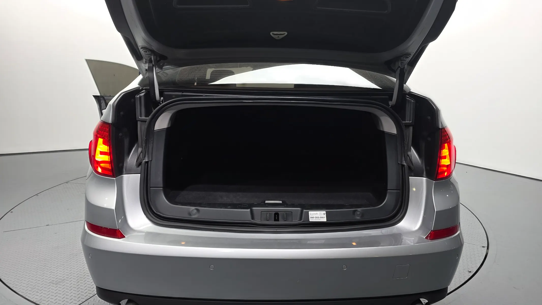 BMW 5 Series GT (F07) GT 2011 20/21
