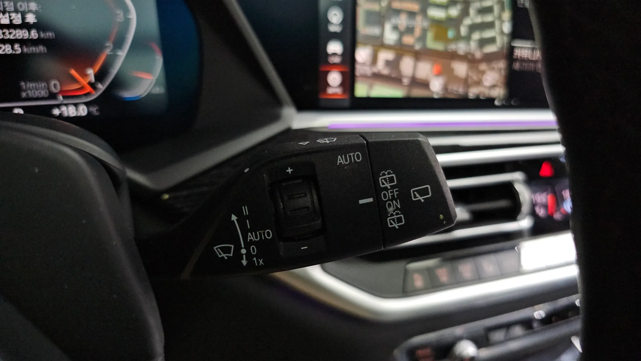 BMW X7 (G07) xDrive 40i M 6 2021 34/35