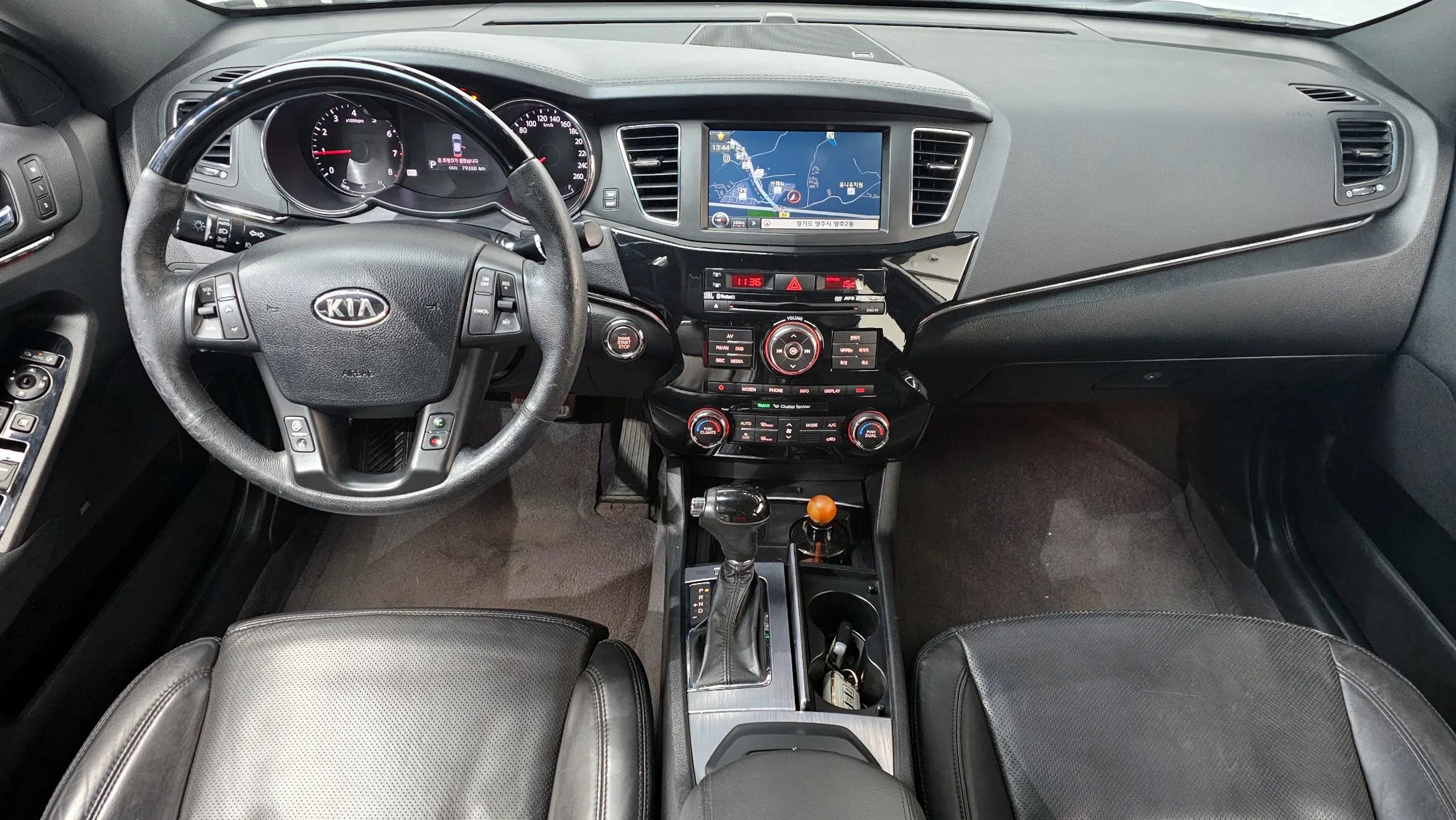 Kia K7 VG350 2011 4/5
