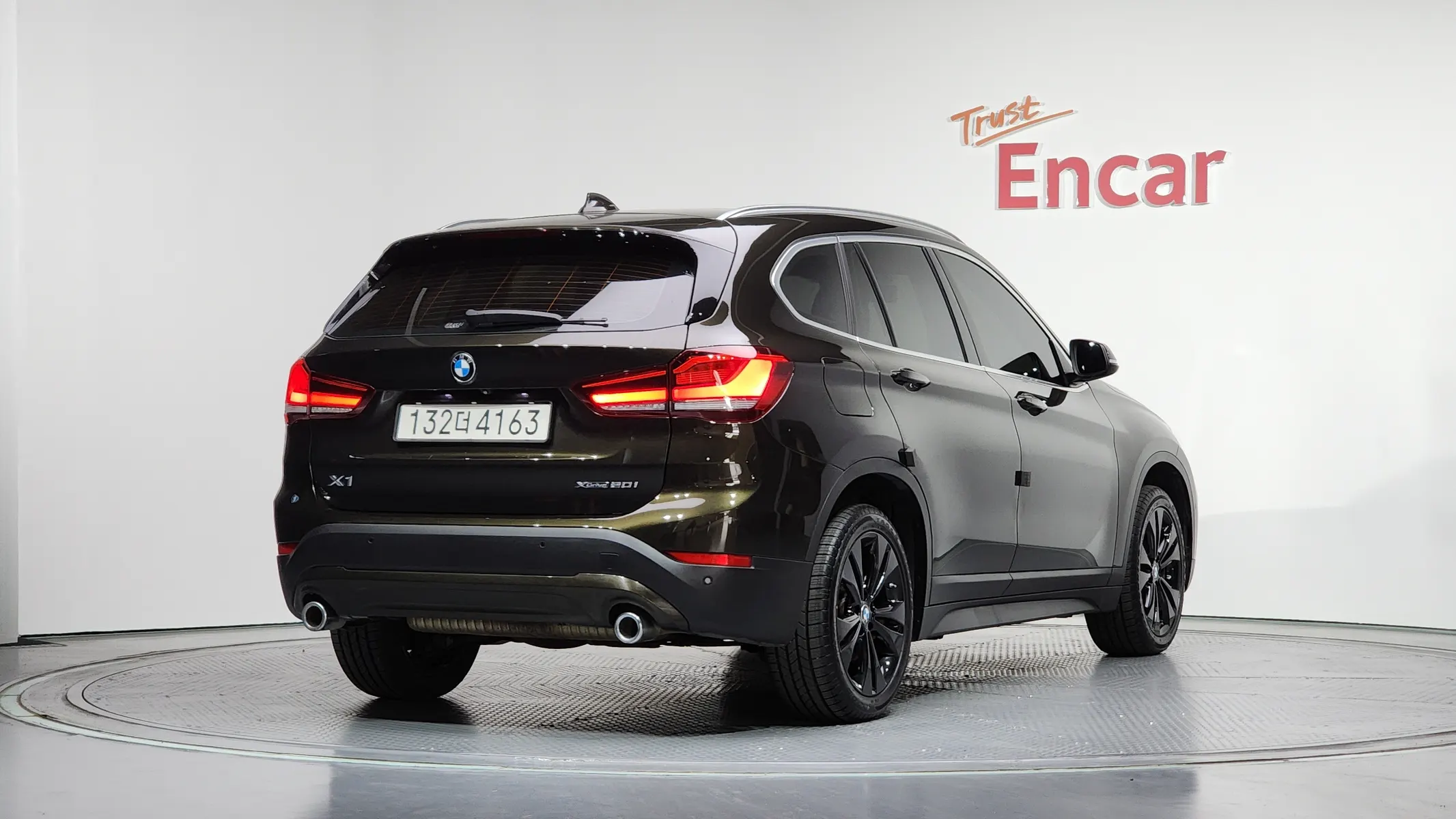 BMW X1 (F48) xDrive 20i 2020 2/21