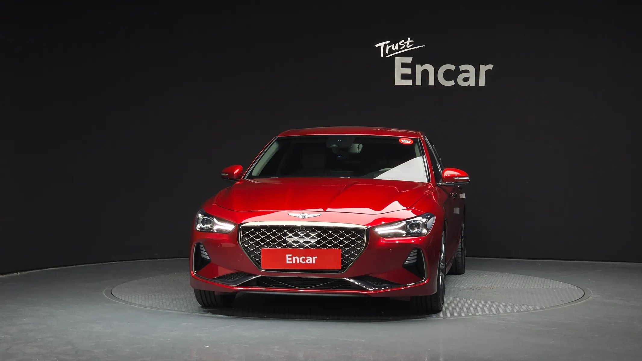 Genesis G70 2.0T AWD 2019 2/5