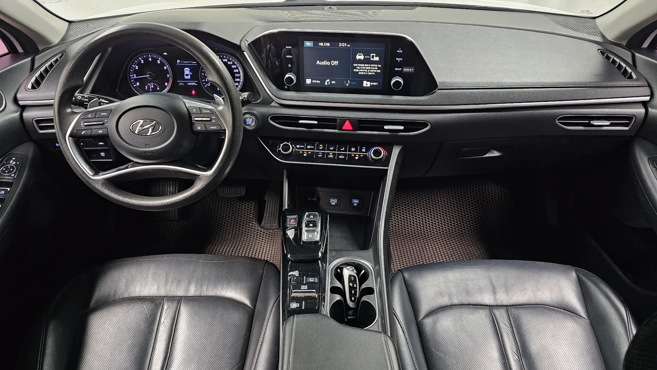 Hyundai (DN8) 2.0 LPG() 2019 4/5