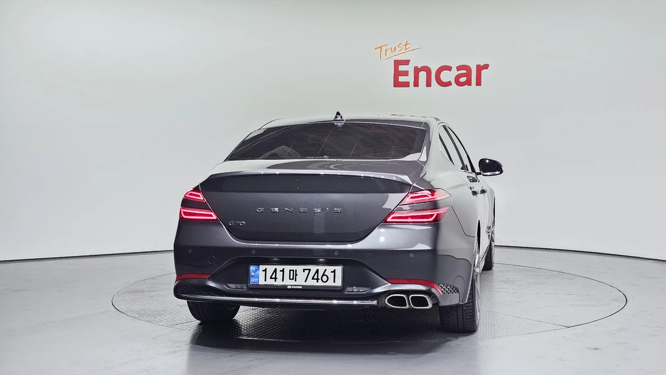 Genesis G70 2.0T 2WD 2021 3/5