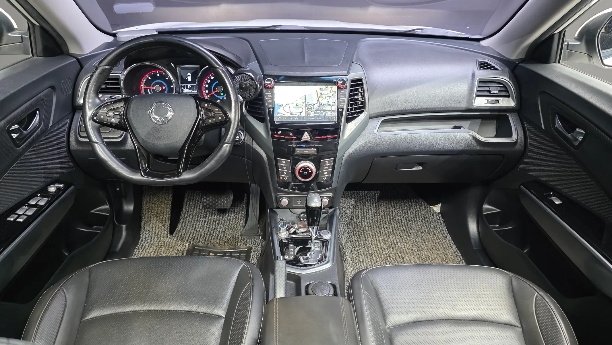 KG Mobility 티볼리 아머 Ⅱ 2WD 2018 4/5