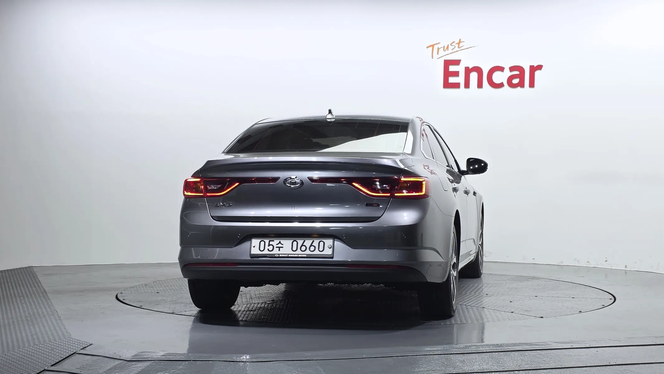 Renault Korea SM6 2.0 GDe LE 2016 3/5